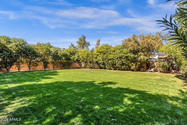 1542 E CATAMARAN Drive, Gilbert, AZ 85234