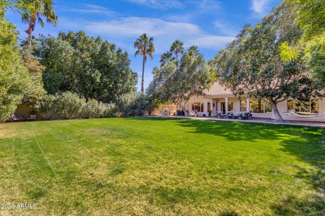 1542 E CATAMARAN Drive, Gilbert, AZ 85234