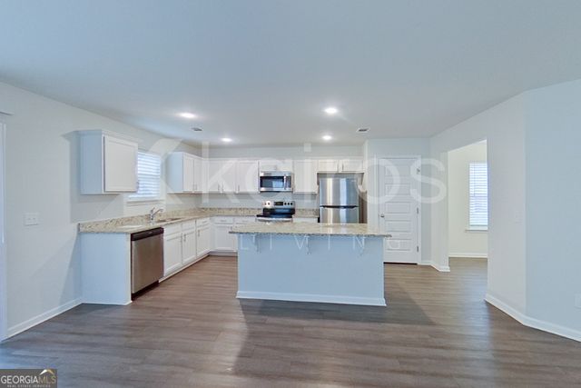 247 Western Red Cedar Drive, Springfield, GA 31329