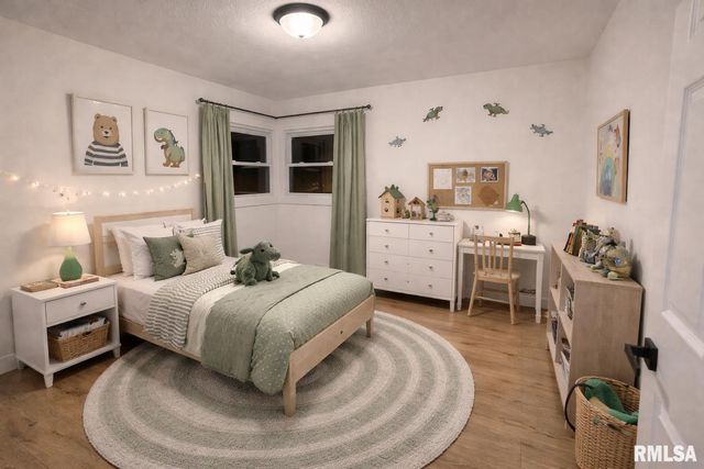 5110 N SHERIDAN Road, Peoria, IL 61614