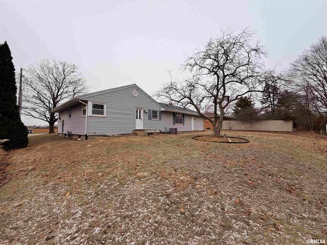 5110 N SHERIDAN Road, Peoria, IL 61614