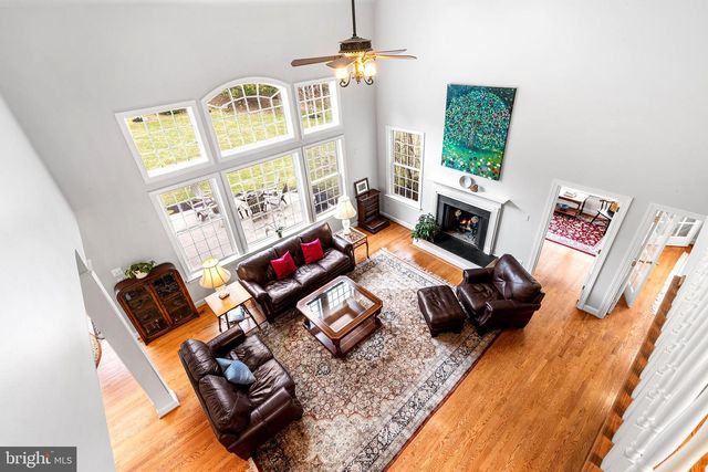 371 TRILLIUM LN, Wayne, PA 19087