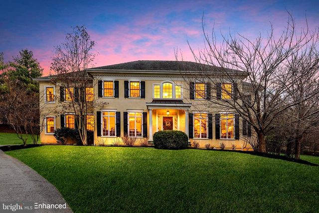 371 TRILLIUM LN, Wayne, PA 19087