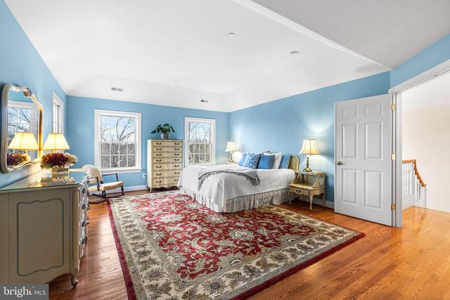 371 TRILLIUM LN, Wayne, PA 19087