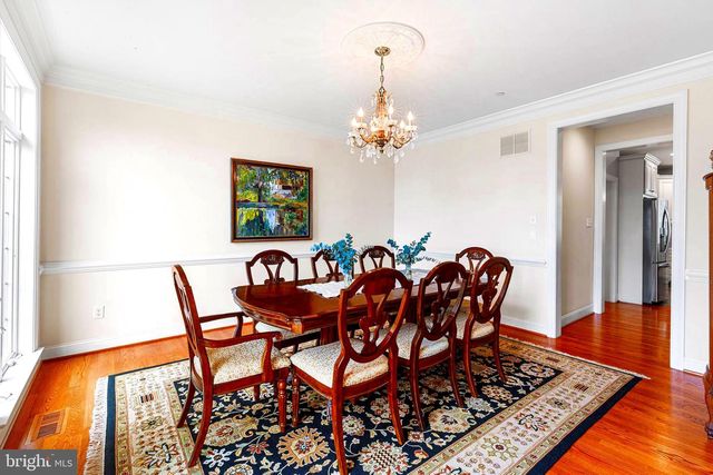 371 TRILLIUM LN, Wayne, PA 19087