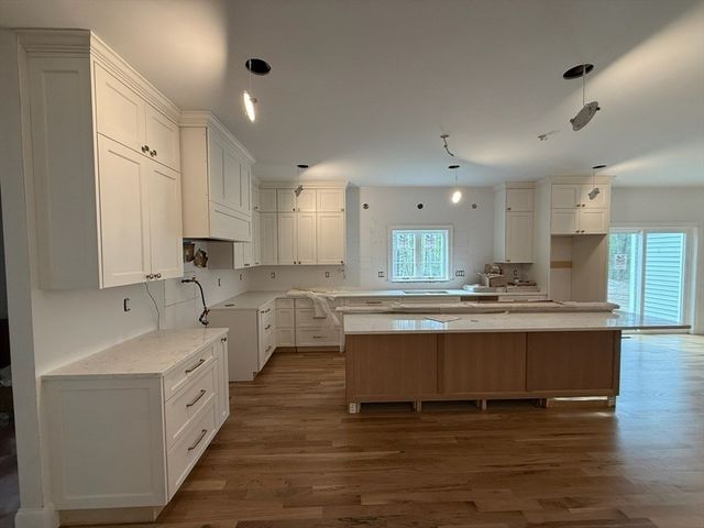 120 Maple St, Stow, MA 01775