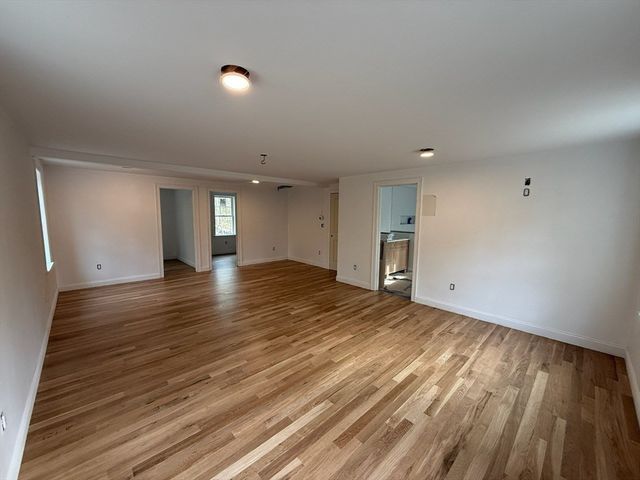 120 Maple St, Stow, MA 01775