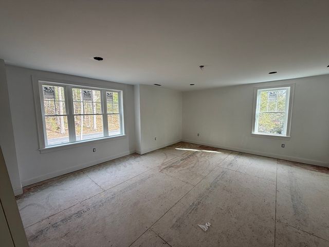 120 Maple St, Stow, MA 01775