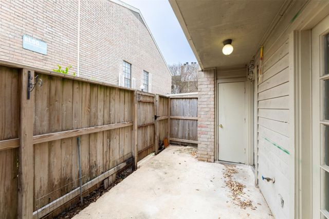 14600 Fonmeadow Drive 702, Houston, TX 77035