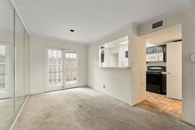 14600 Fonmeadow Drive 702, Houston, TX 77035