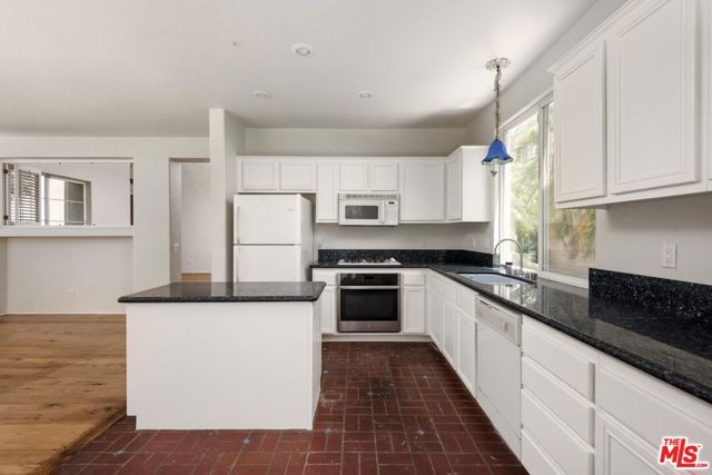 11862 Elba Court, Moorpark, CA 93021