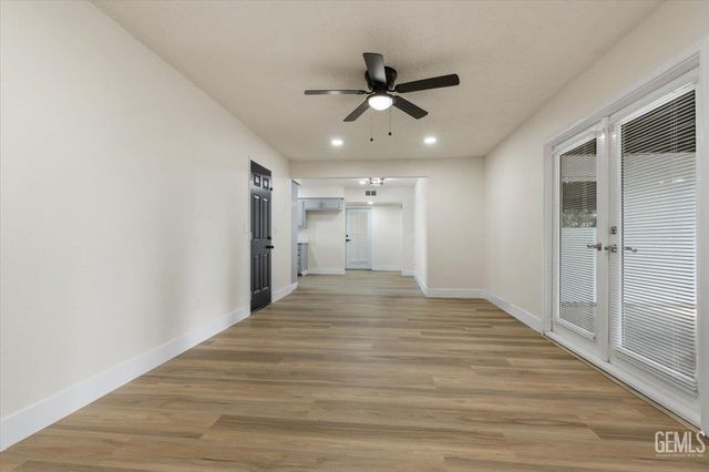 1125 Washington Avenue, Bakersfield, CA 93308