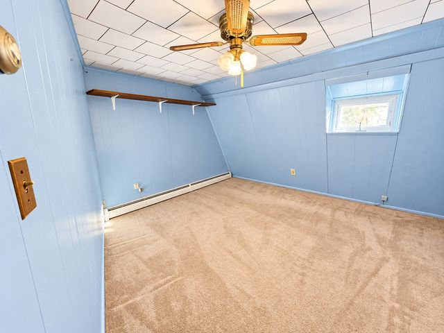 11 Ashton Street, Oxford, MA 01540