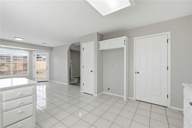 2102 SE K Street, Bentonville, AR 72712