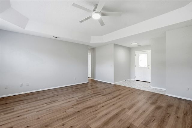 2102 SE K Street, Bentonville, AR 72712