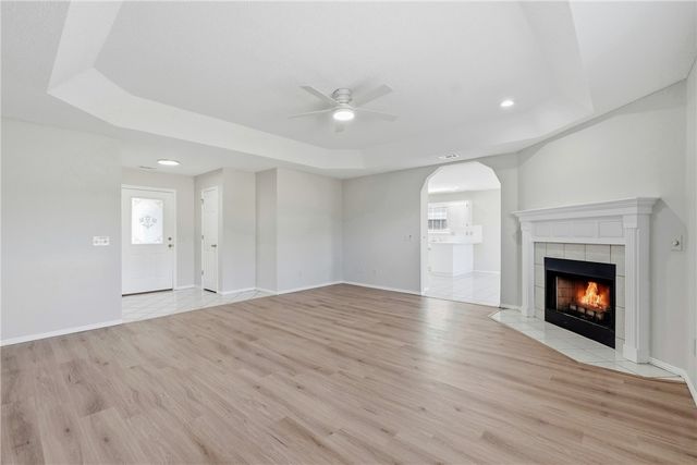 2102 SE K Street, Bentonville, AR 72712