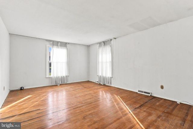 1100 LINDA RD, Wilmington, DE 19810