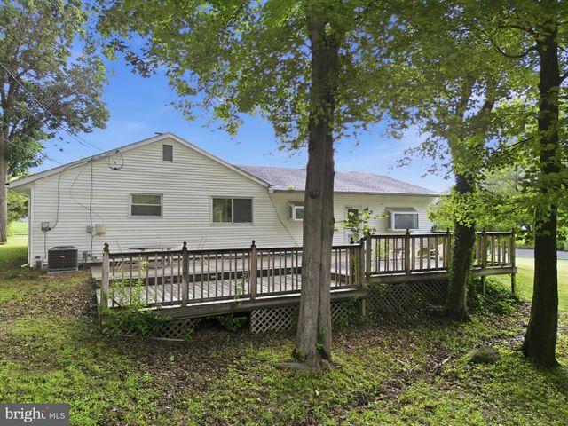 1100 LINDA RD, Wilmington, DE 19810