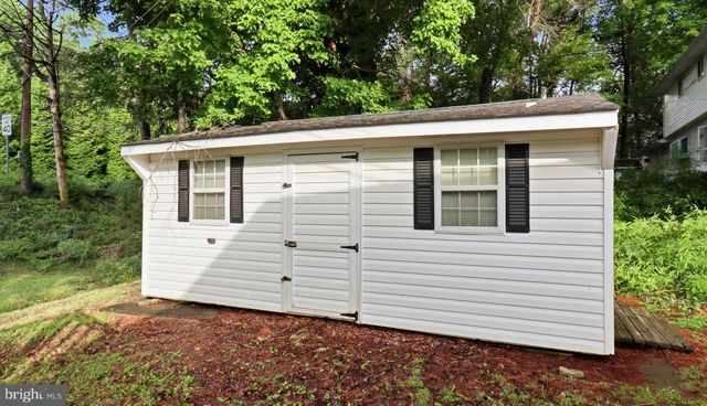 1100 LINDA RD, Wilmington, DE 19810