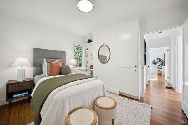 152 Almonte Blvd, Mill Valley, CA 94941