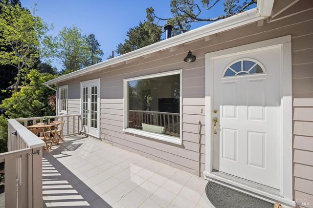 152 Almonte Blvd, Mill Valley, CA 94941