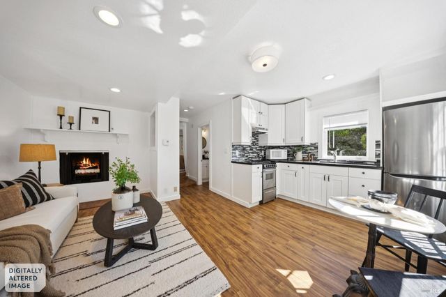 152 Almonte Blvd, Mill Valley, CA 94941