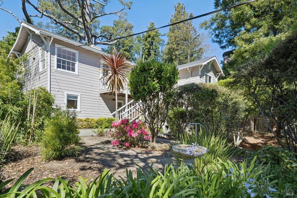 152 Almonte Blvd, Mill Valley, CA 94941