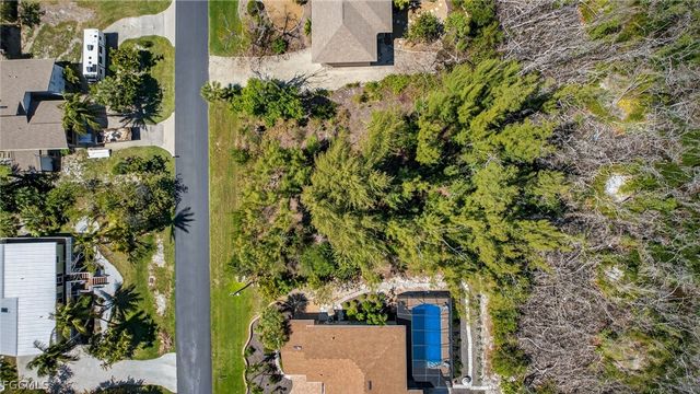 1757 Serenity LN, Sanibel, FL 33957
