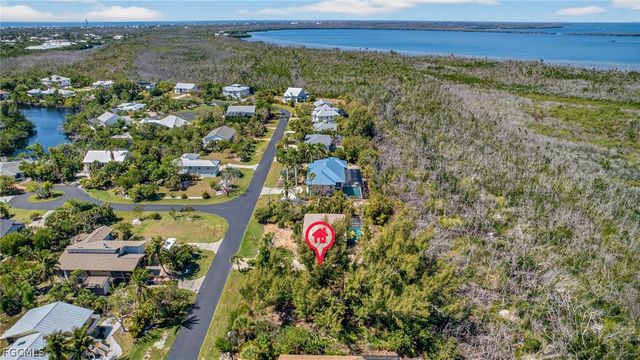1757 Serenity LN, Sanibel, FL 33957