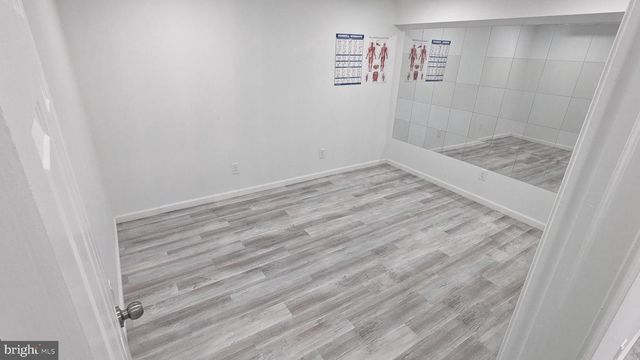 1006 KIMBERWICKE RD, Mclean, VA 22102