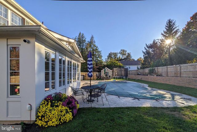 1006 KIMBERWICKE RD, Mclean, VA 22102