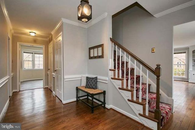 1006 KIMBERWICKE RD, Mclean, VA 22102