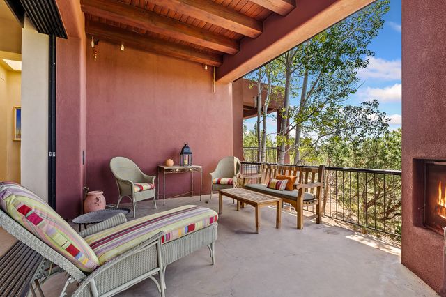 1980 Cerros Colorados, Santa Fe, NM 87501