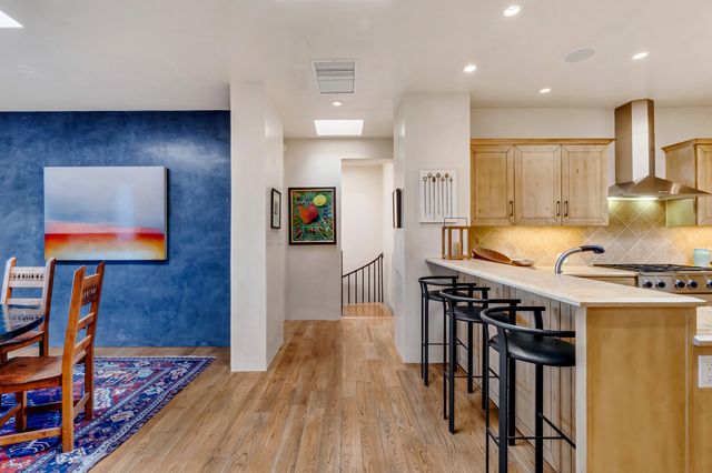 1980 Cerros Colorados, Santa Fe, NM 87501