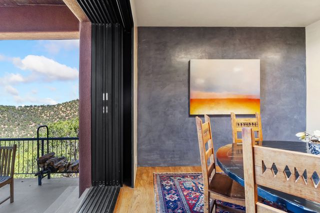 1980 Cerros Colorados, Santa Fe, NM 87501