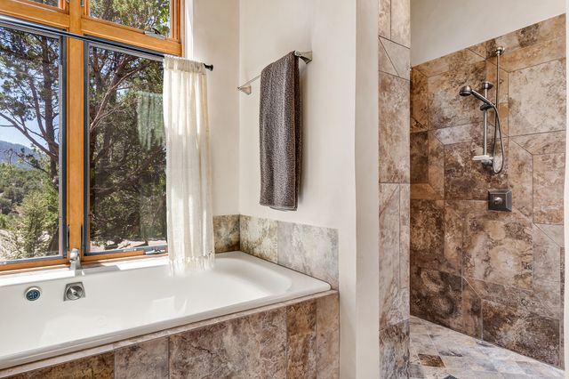 1980 Cerros Colorados, Santa Fe, NM 87501