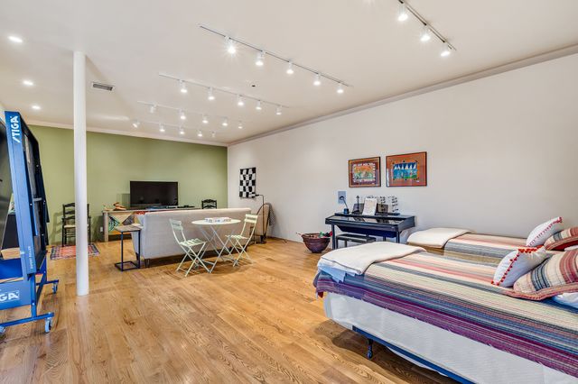 1980 Cerros Colorados, Santa Fe, NM 87501