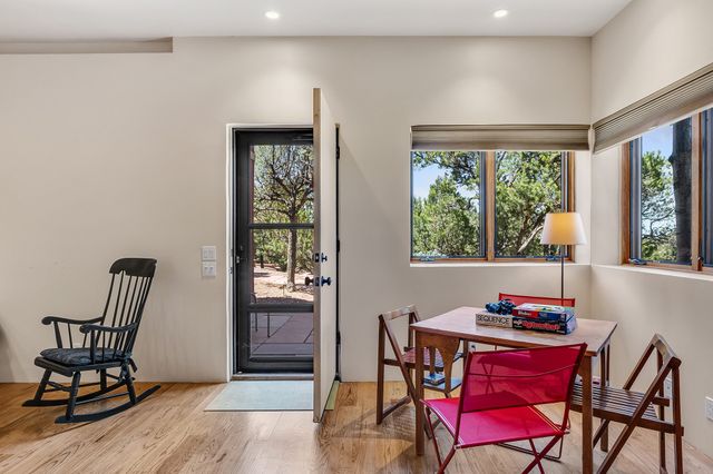 1980 Cerros Colorados, Santa Fe, NM 87501