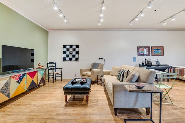 1980 Cerros Colorados, Santa Fe, NM 87501