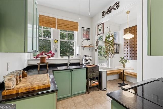 155 3rd Street NE 9, Atlanta, GA 30308