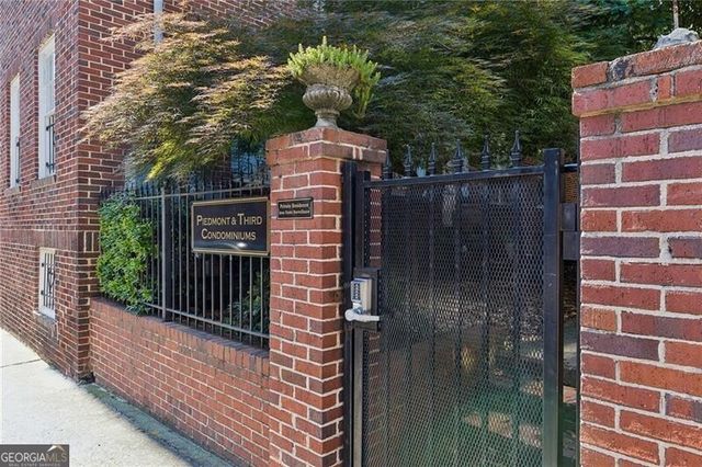 155 3rd Street NE 9, Atlanta, GA 30308