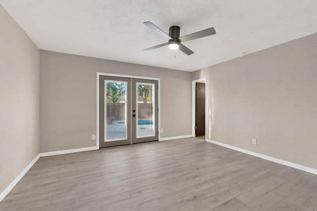 6407 Redwood Lane, Rowlett, TX 75089