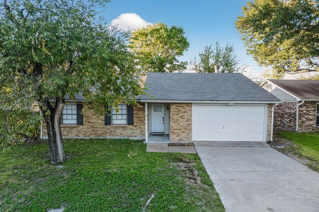 6407 Redwood Lane, Rowlett, TX 75089