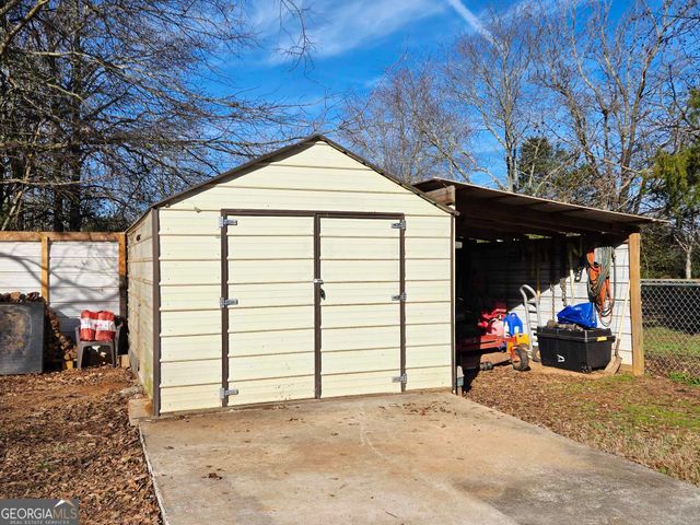 10 Shannons Lane, Comer, GA 30629