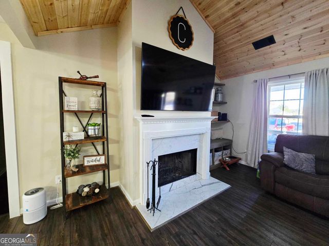 10 Shannons Lane, Comer, GA 30629