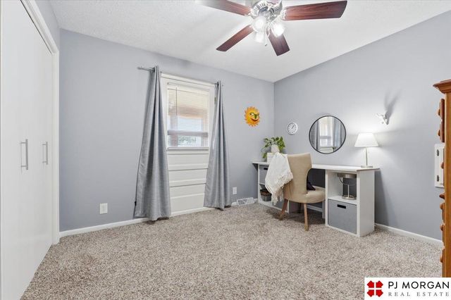 5524 S 151st Street, Omaha, NE 68137