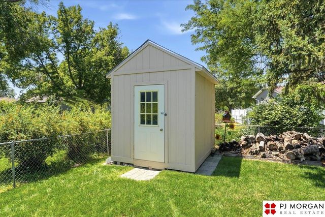 5524 S 151st Street, Omaha, NE 68137