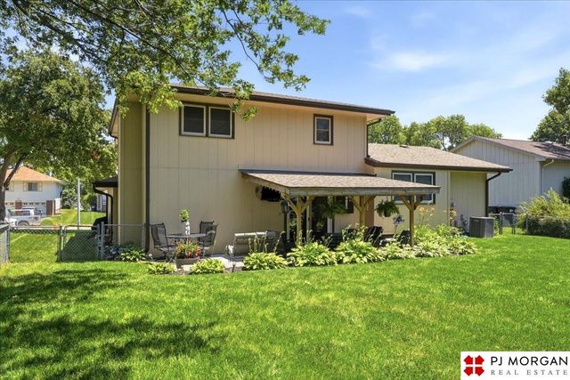 5524 S 151st Street, Omaha, NE 68137