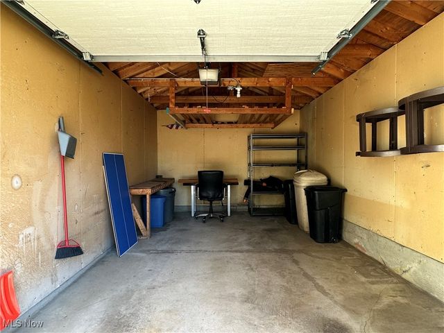 2829 Maplecrest Avenue, Parma, OH 44134