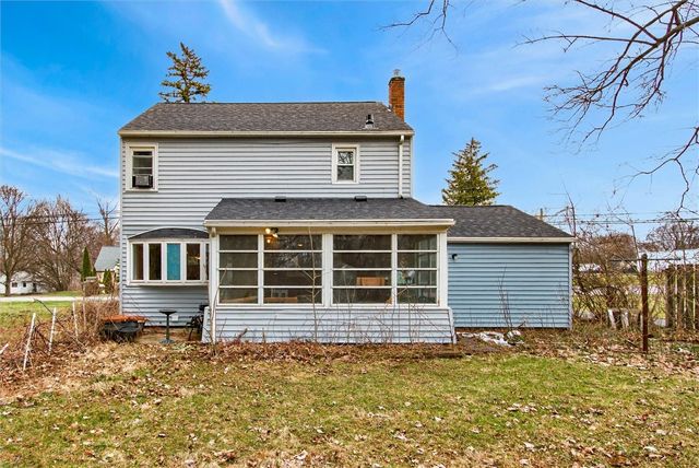 555 Elmgrove Road, Gates, NY 14606